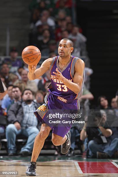 Grant Hill of the Phoenix Suns drives the ball against the Milwaukee Bucks on April 3, 2010 at the Bradley Center in Milwaukee, Wisconsin. NOTE TO...