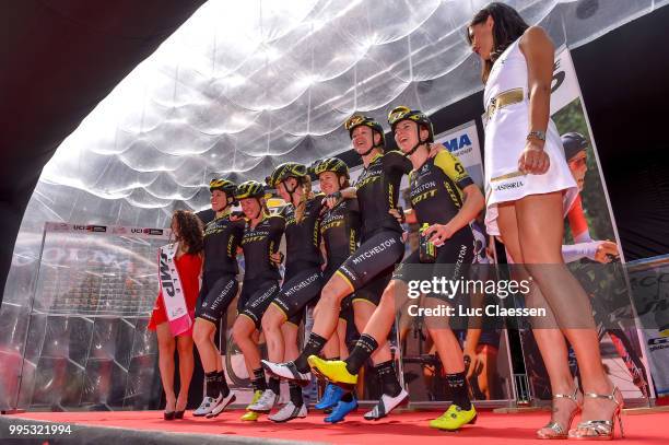 Podium / Annemiek van Vleuten of The Netherlands / Amanda Spratt of Australia / Lucy Kennedy of Australia / Gracie Elvin of Australia / Sarah Roy of...