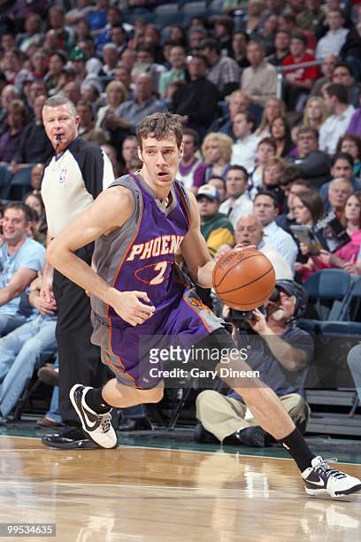 Goran Dragic of the Phoenix Suns dribbles the ball against the Milwaukee Bucks on April 3, 2010 at the Bradley Center in Milwaukee, Wisconsin. NOTE...