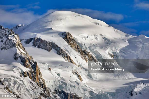 mont blanc summit, peak - pinnacle peak stock pictures, royalty-free photos & images