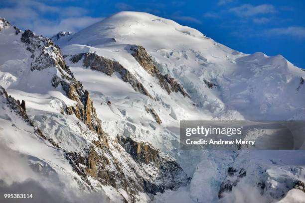 mont blanc summit, peak - pinnacle imagens e fotografias de stock