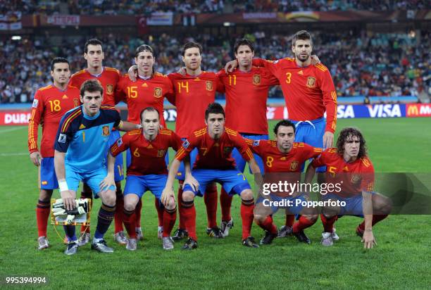 Spain line up for a group photo before the FIFA World Cup Semi Final between Germany and Spain at the Moses Mabhida Stadium on July 7, 2010 in...