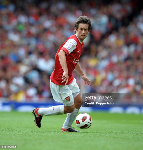 Tomas Rosicky of Arsenal in action during the Emirates Cup match between Arsenal and Celtic at the Emirates Stadium on August 1, 2010 in London,...