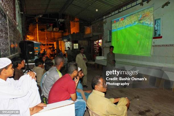 a roadside watching arrangement for fifa world cup 2018 - bashir stock-fotos und bilder