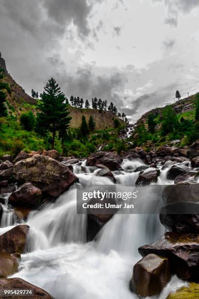 gilgit kargha (of ) - gilgit stockfoto's en -beelden