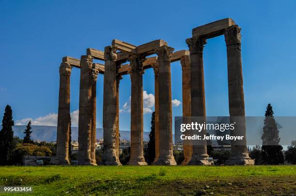 temple of the olympian zeus - temple of zeus stock pictures, royalty-free photos & images