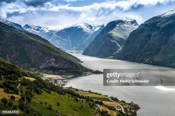 aurlandsfjord - flam - aurlandsfjord stock pictures, royalty-free photos & images