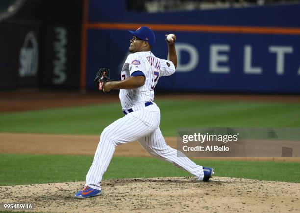 Jeurys Familia of the New York Mets pitches against the Tampa Bay Rays during their game at Citi Field on July 6, 2018 in New York City.