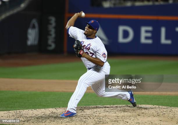 Jeurys Familia of the New York Mets pitches against the Tampa Bay Rays during their game at Citi Field on July 6, 2018 in New York City.