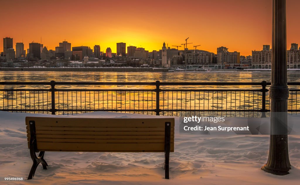 Montreal winter sunset DRI