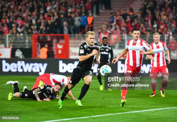 Kaiserslautern's Sebastian Andersson tries to break through the defence during the German 2. Bundesliga match between 1. FC Union Berlin and 1. FC...