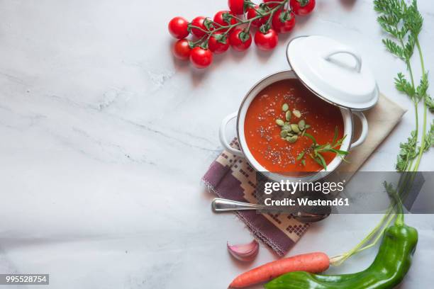 cooking pot of homemade tomato soup on marble - tomato soup 個照片及圖片檔