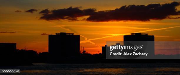 sunset over southsea - southsea stock pictures, royalty-free photos & images