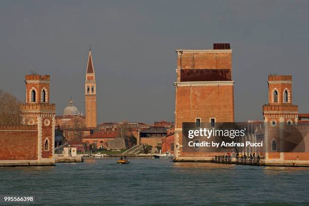 venetian arsenal, venice, veneto, italy - venice arsenal stockfoto's en -beelden