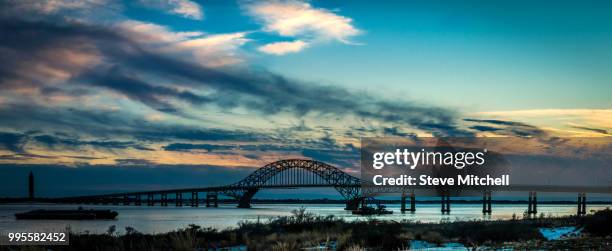 shadow bridge - robert moses stock pictures, royalty-free photos & images