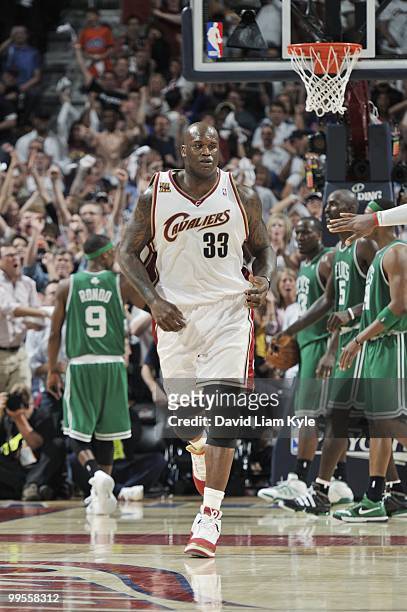 Shaquille O'Neal of the Cleveland Cavaliers runs downcourt against the Boston Celtics in Game One of the Eastern Conference Semifinals during the...