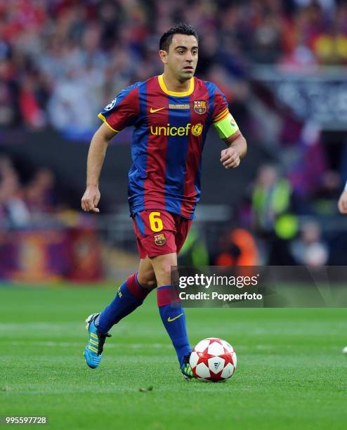 Xavi Hernandez of FC Barcelona in action during the UEFA Champions League final between FC Barcelona and Manchester United at Wembley Stadium in...