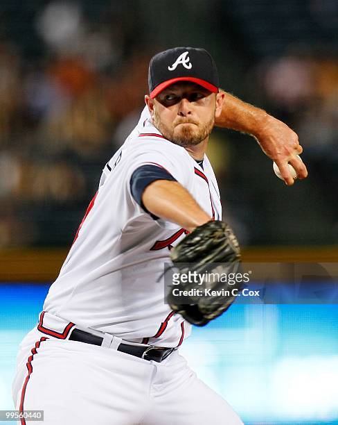 Closing pitcher Billy Wagner of the Atlanta Braves pitches in the ninth inning against the Arizona Diamondbacks at Turner Field on May 14, 2010 in...