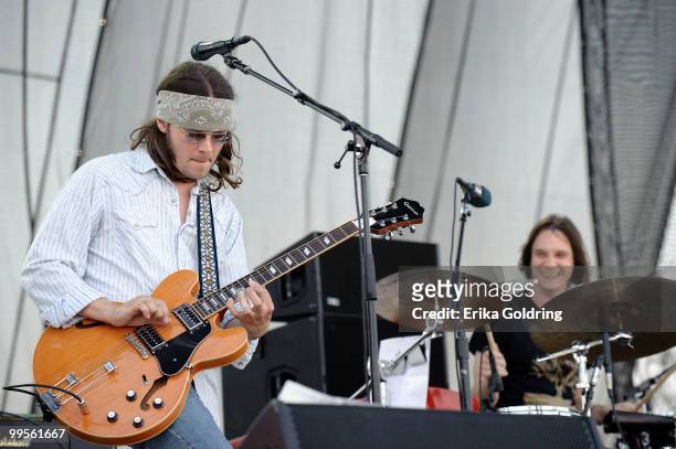 Luther Dickinson of North Mississippi Allstars Duo performs at day 1 of The Hangout Beach Music and Arts Festival on May 14, 2010 in Gulf Shores,...