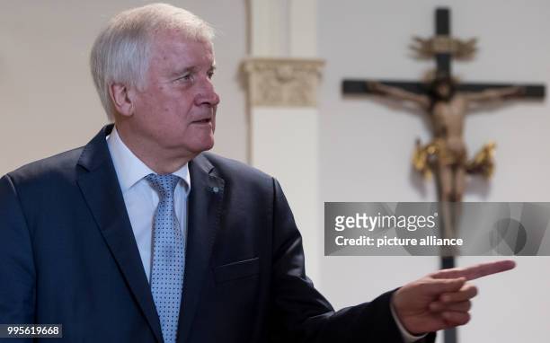 Bavarian Prime Minister Horst Seehofer , photographed after a CSU parliamentary group meeting at the Bavarian state parliament in Munich, Germany, 27...