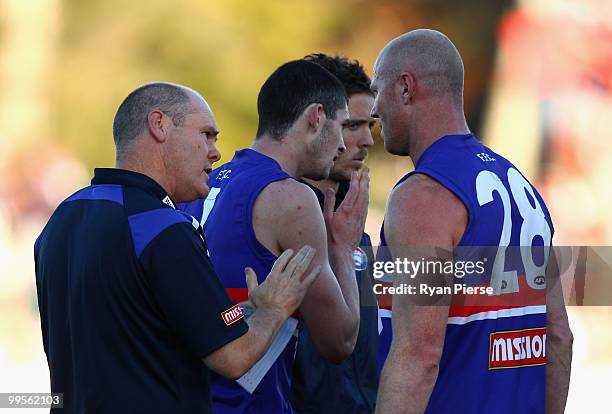 Barry Hall of the Bulldogs is spoken to by Rodney Eade, coach of the Bulldogs, during the round eight AFL match between the Western Bulldogs and the...