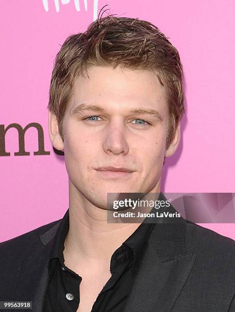 Actor Zach Roerig attends the 12th annual Young Hollywood Awards at The Wilshire Ebell Theatre on May 13, 2010 in Los Angeles, California.