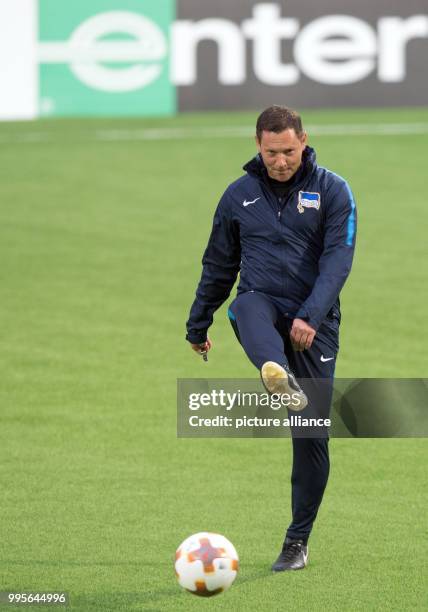 Hertha coach Pal Dardai in action during a Hertha BSC training session ahead of the Europa League football match between Oestersunds FK and Hertha...