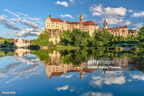 sigmaringen castle, sigmaringen, germany - donautal stock-fotos und bilder