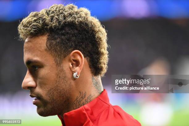 Paris' Neymar, photographed at the Champions League football match between Paris St. Germain and Bayern Munich at the Parc des Princes stadium in...