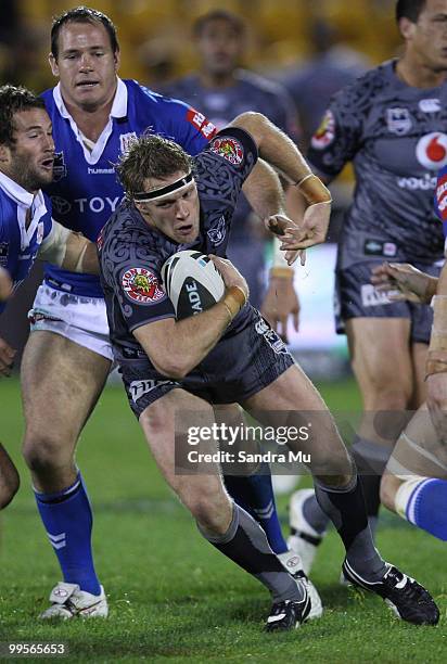 Micheal Luck of the Warriors in action during the round 10 NRL match between the Warriors and the North Queensland Cowboys at Mt Smart Stadium on May...