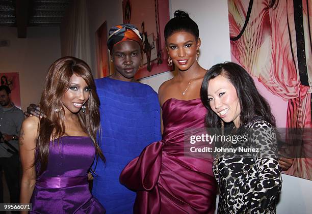 Necole Bitchie, Alek Wek, Sessilee Lopez, and Miss Info attend the Belvedere Pink Grapefruit "In The Pink" launch party at The Belvedere Pink...