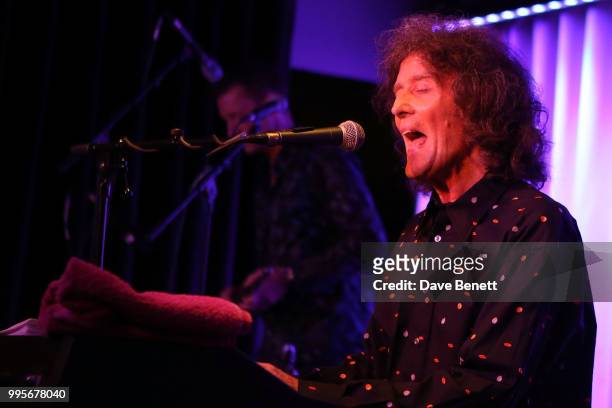 Gilbert O'Sullivan performs on stage during the Gilbert O'Sullivan showcase performance at 100 Wardour St on July 10, 2018 in London, England.