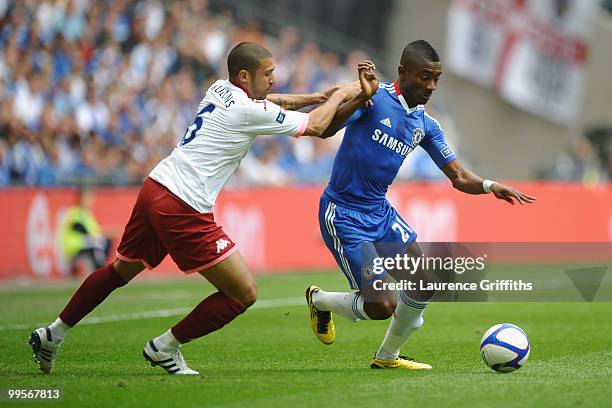 Salomon Kalou of Chelsea beats Hayden Mullins of Portsmouth during the FA Cup sponsored by E.ON Final match between Chelsea and Portsmouth at Wembley...