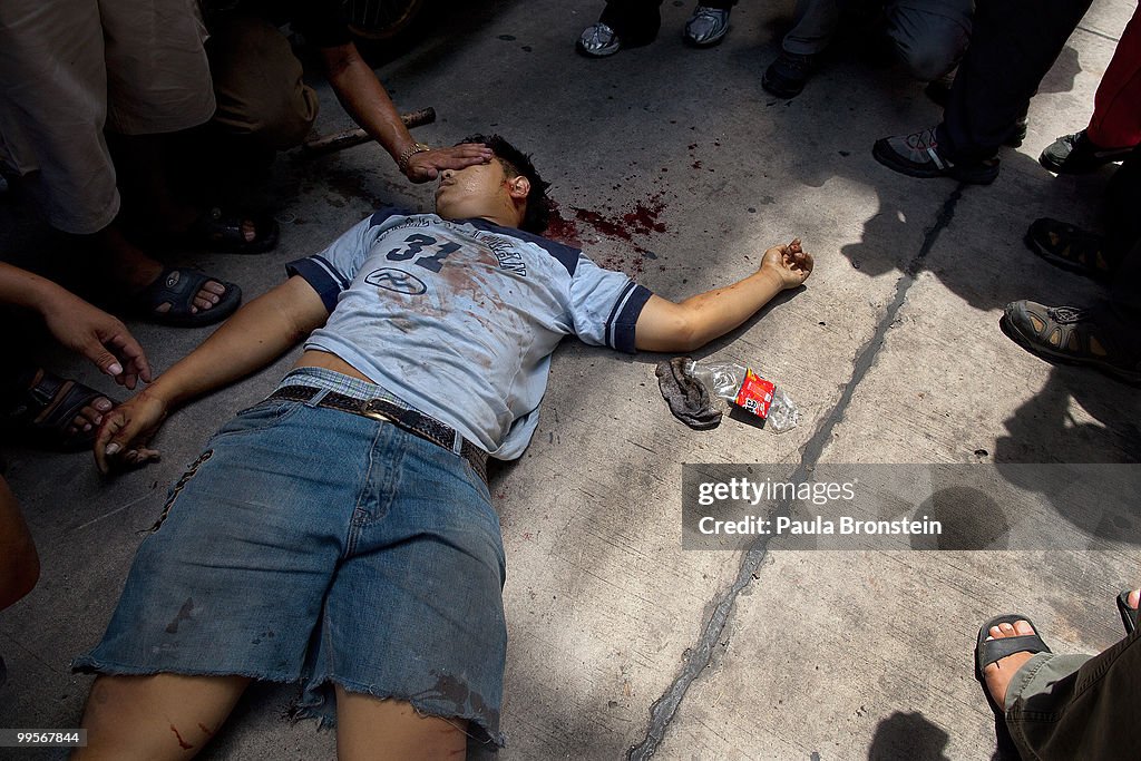 Violence Hits Bangkok As Military Crackdown