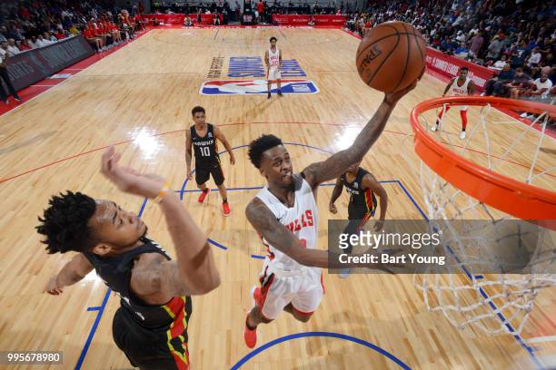 Antonio Blakeney of the Chicago Bulls goes to the basket against the Atlanta Hawks during the 2018 Las Vegas Summer League on July 10, 2018 at the...