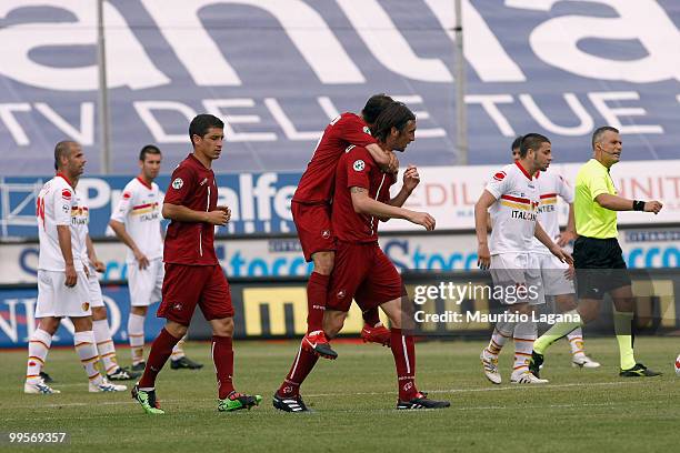 Emiliano Bonazzoli of Reggina Calcio celebrates a goal during the Serie B match between Reggina Calcio and Gallipoli Calcio at Stadio Oreste Granillo...