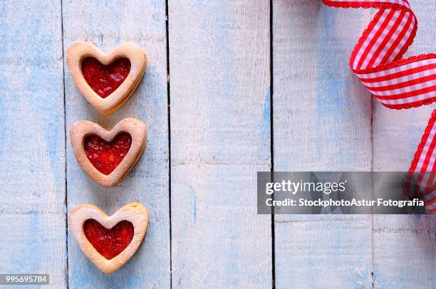 homemade cookies for valentine. - animal internal organ stock pictures, royalty-free photos & images