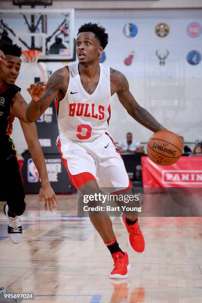 Antonio Blakeney of the Chicago Bulls handles the ball against the Atlanta Hawks during the 2018 Las Vegas Summer League on July 10, 2018 at the Cox...