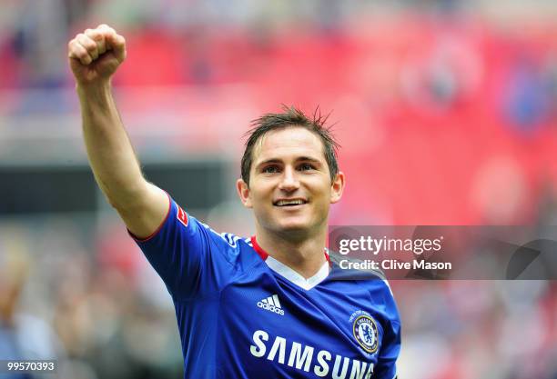 Frank Lampard of Chelsea celebrates following his team's victory at the end of the FA Cup sponsored by E.ON Final match between Chelsea and...