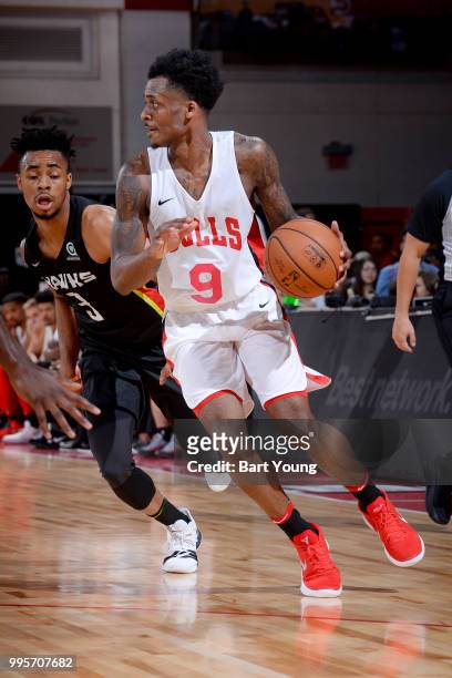 Antonio Blakeney of the Chicago Bulls handles the ball against the Atlanta Hawks during the 2018 Las Vegas Summer League on July 10, 2018 at the Cox...