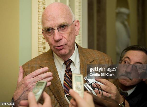 Robert R. Bennett Us Bennett Reporters Photos and Premium High Res Pictures - Getty Images