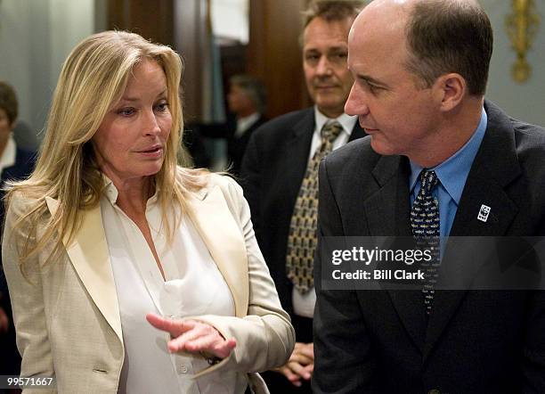 Two Bo 349 Bo Carter Stock Photos, High-Res Pictures, and Images - Getty Images
