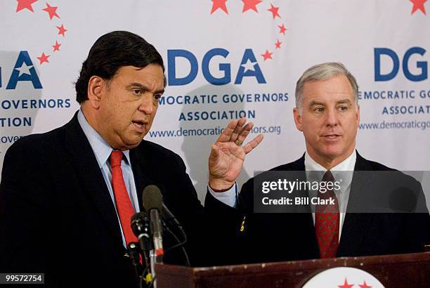 Gov. Bill Richardson, D-N.M., and DNC chairman Howard Dean hold a news conference to discuss Democratic gains in Governors seats in the 2006 election...