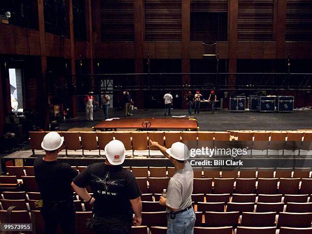 Sidney Harman Hall Photos and Premium High Res Pictures - Getty Images