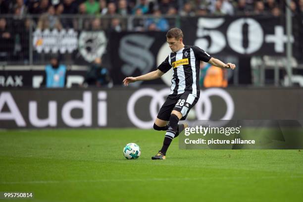 Gladbach's Matthias Ginter in action during the German Bundesliga soccer match between Borussia Moenchengladbach and Hannover 96 in the Borussia Park...