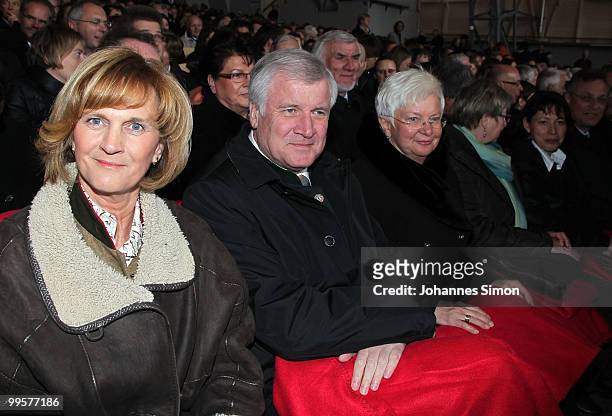 Karin Seehofer, Bavaria's state governor Horst Seehofer and Bundestag vice-president Gerda Hasselfeldt attend the premiere of the Passionplay 2010 on...