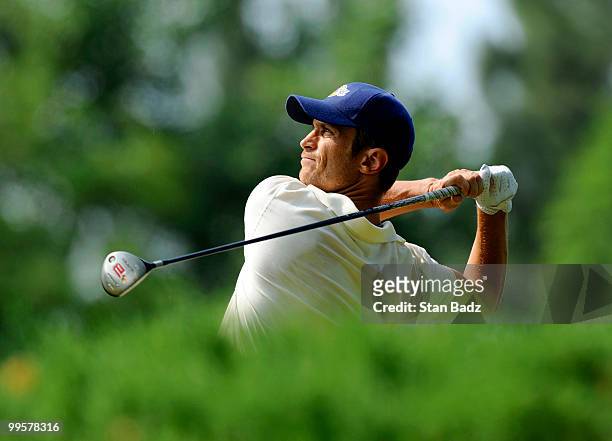 Actor Oliver Hudson hits from the first tee box during the third round of the BMW Charity Pro-Am at the Thornblade Club held on May 15, 2010 in...