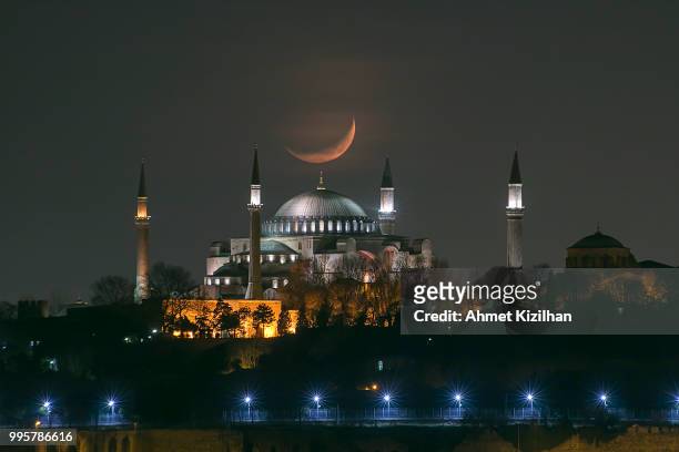 moon on mosque - ahmet ahmet bildbanksfoton och bilder