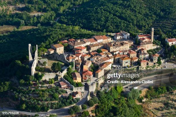 veduta aerea - watercourse stock pictures, royalty-free photos & images