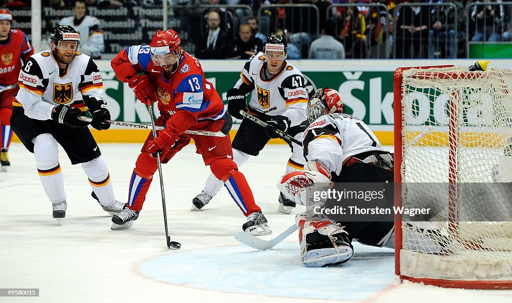 Russia v Germany - 2010 IIHF World Championship